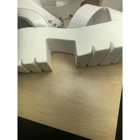 Platform Sandals retro 2000’s NWT - Picture 9 of 11